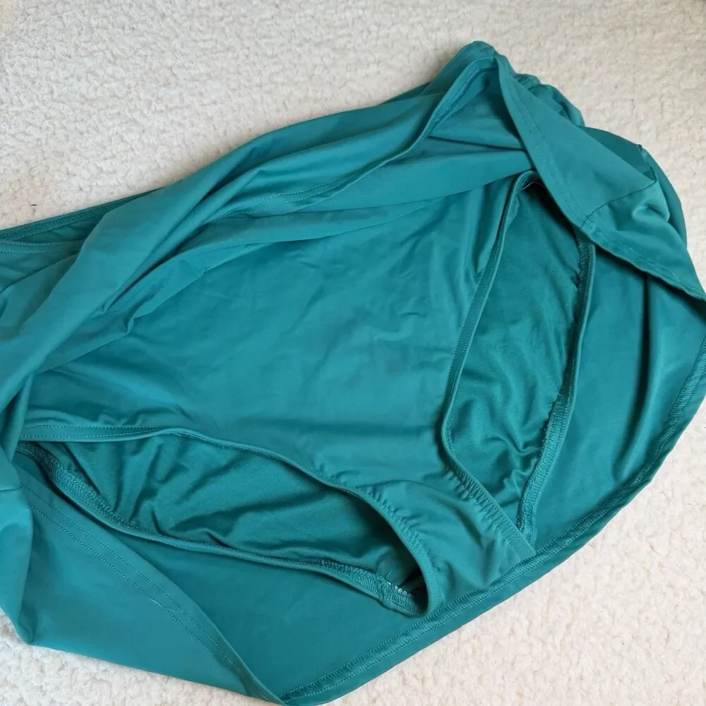 Lands End Emerald Green UPF 50 Mini Swim Skirt Women 14 Beachwear Summer